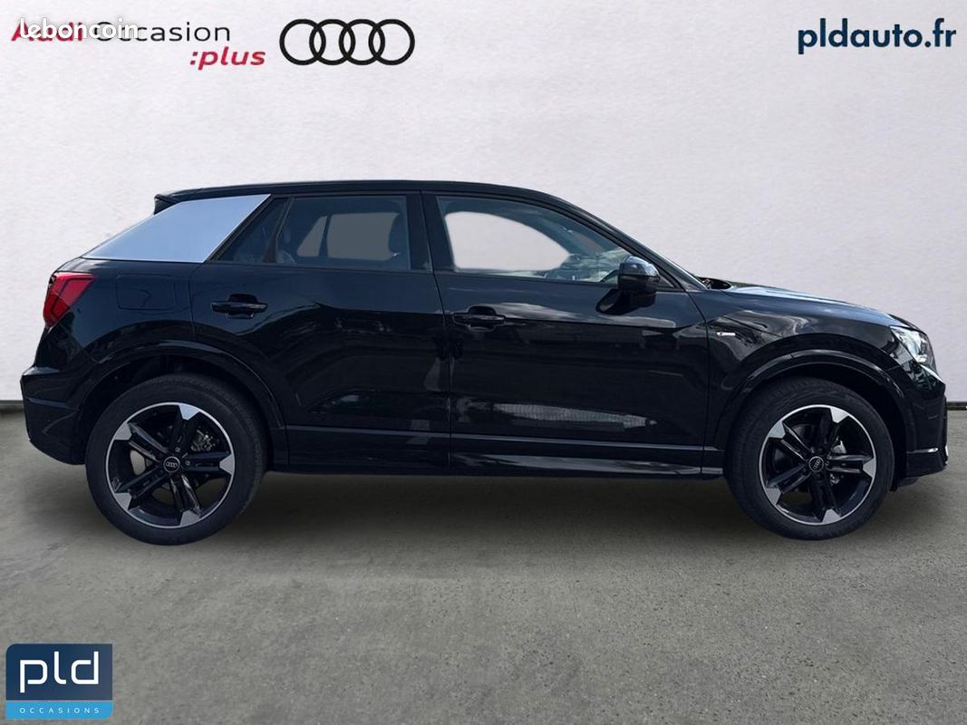 AUDI Q2 35 TFSI 150 S tronic 7 S line (image 6)