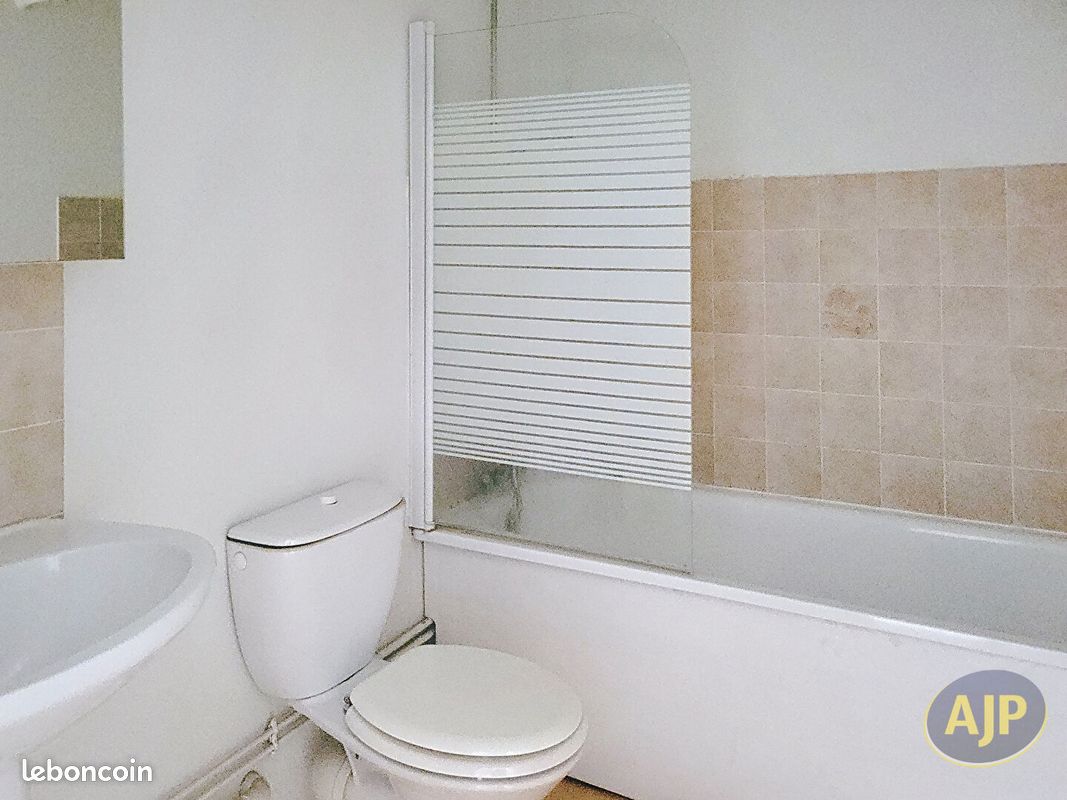 Studio 1 pièce 29 m² (image 4)