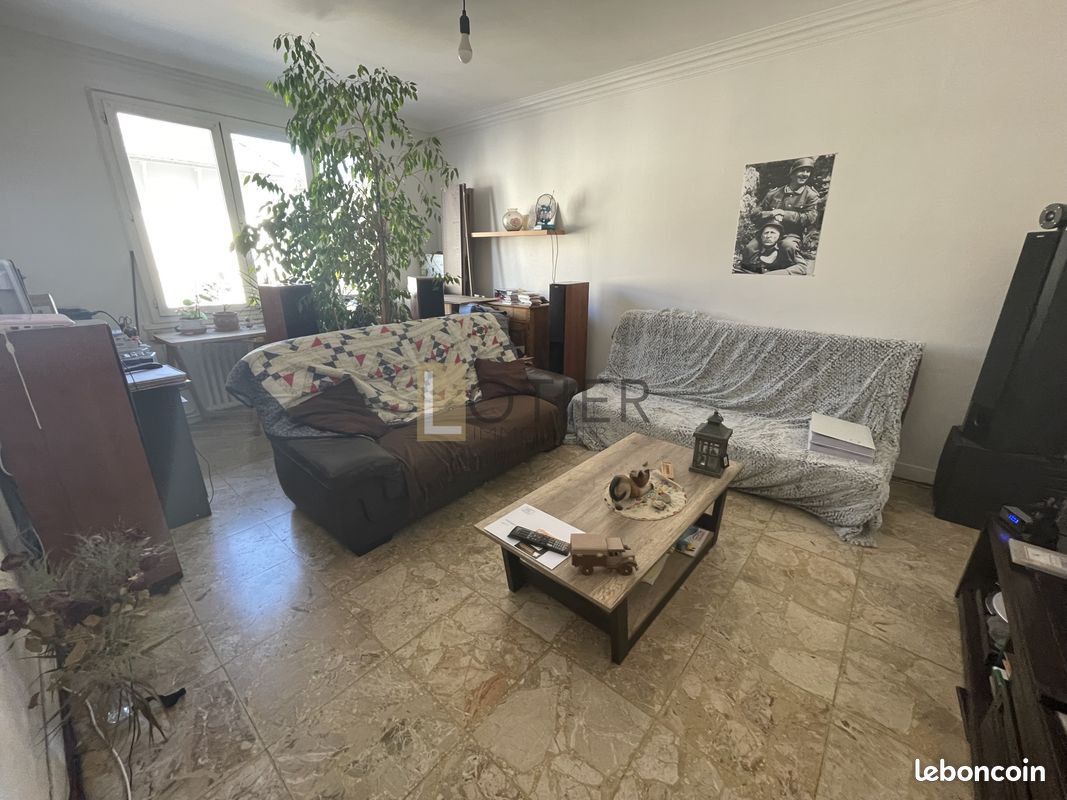 Immeuble 170 m² · à Carcassonne · 170 m² · 170 000 €