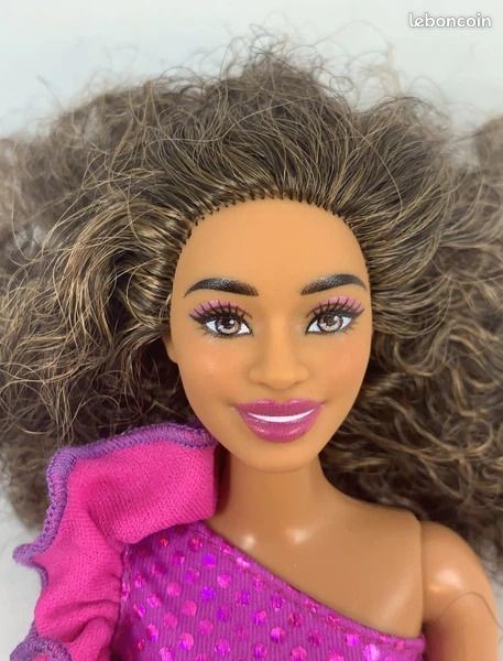 Poupée Barbie Dreamtopia Cheveux roses Mattel : King Jouet Suisse