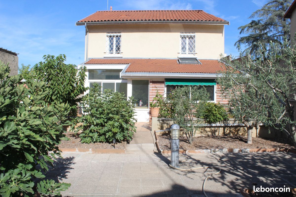 Maison 6 pièces 130 m² · à Lyon · 130 m² · 826 000 €