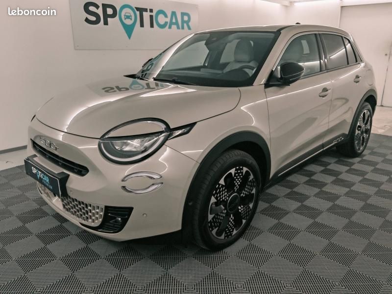 Fiat 600 1.2 Hybrid Turbo 110ch La Prima eDCT6 (image 1)