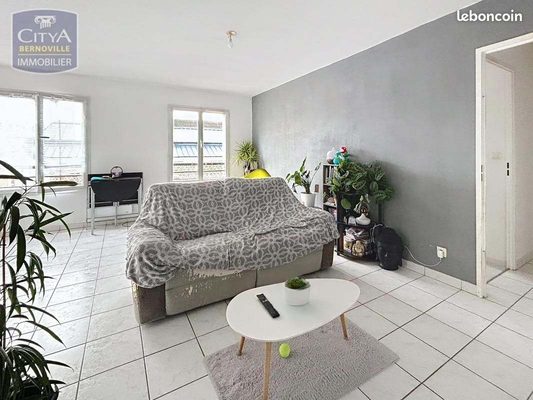 Appartement 3 pièces 63 m² · à Saint-Quentin · 63 m² · 66 000 €