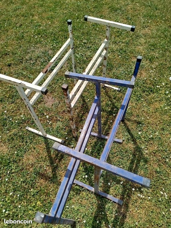 Tréteaux metaliques fixes (image 2)