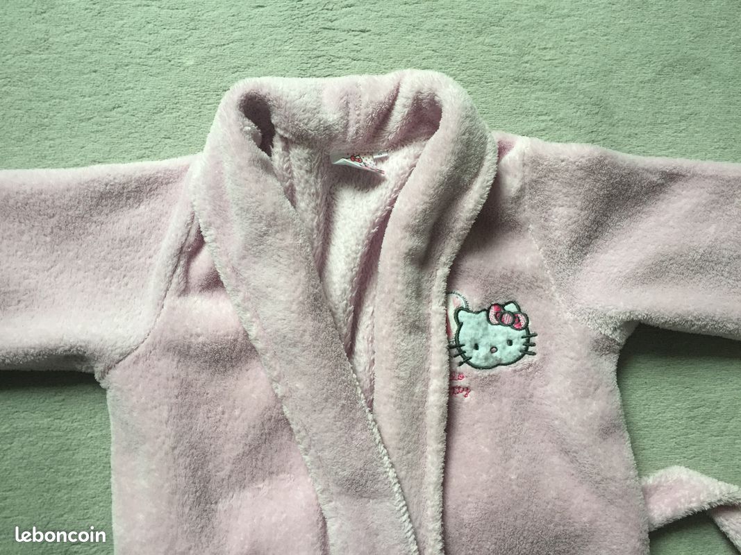 Peignoir robe de chambre hello kitty 8 ans (image 2)