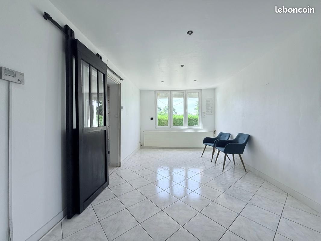 Maison 5 pièces 125 m² · à Mennevret · 125 m² · 137 900 €