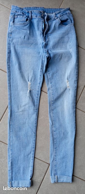 Jean taille 40 (image 2)