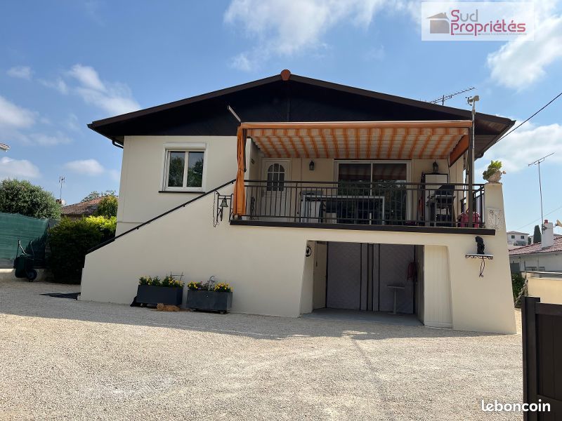 Maison 8 pièces 148 m² · à Saint-Loup-Cammas · 148 m² · 355 000 €