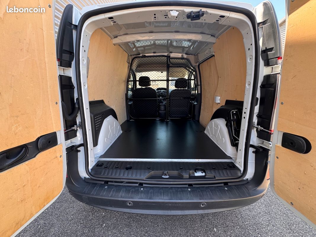 RENAULT KANGOO 1.5 DCI 95ch EXTRA R-LINK 9575 HT (image 5)
