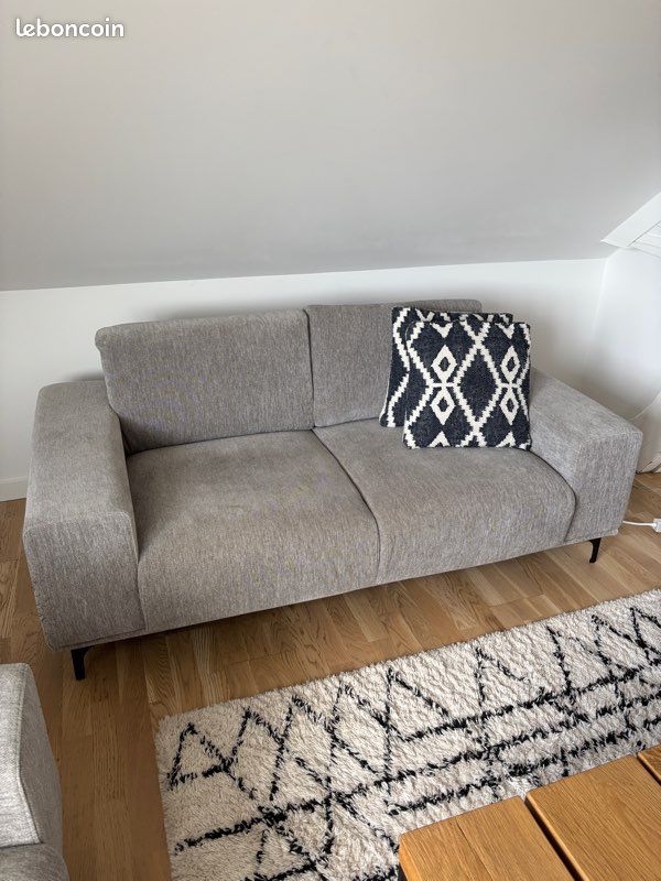 Deux canapés gris Maisons du monde (image 1)