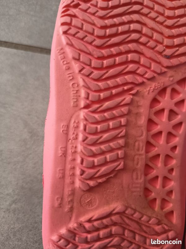 Sandales fille rose taille 25/26 pour piscine ou plage (image 4)
