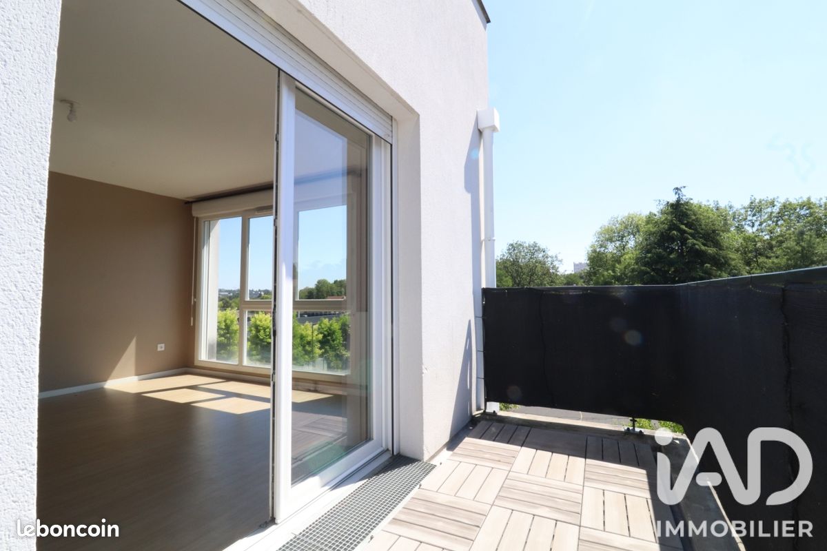 Appartement 3 pièces 62 m² · à Saulx-les-Chartreux · 62 m² · 1 200 €
