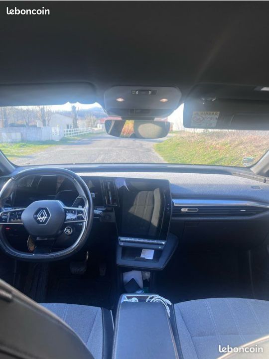 Renault Mégane E-Tech EV60 Techno – 1re main – Moteur & compresseur clim neufs (07/2026) (image 3)
