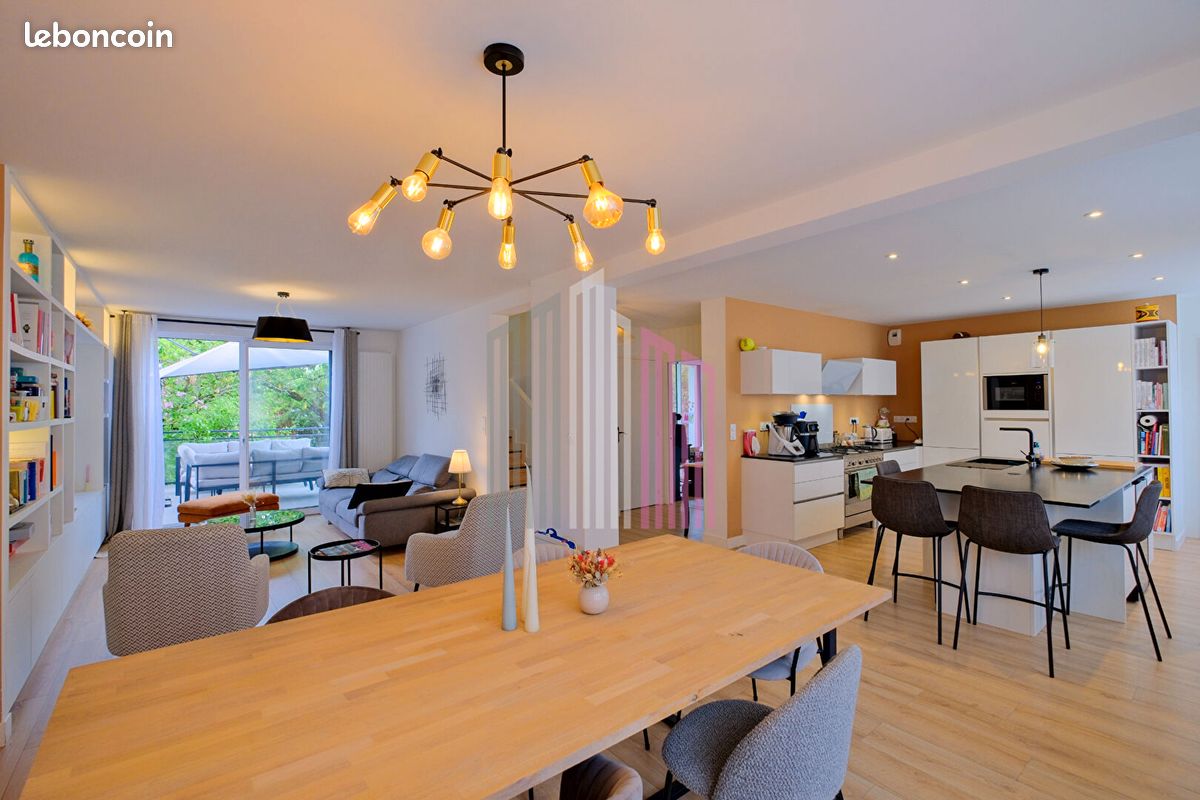 Maison 6 pièces 170 m² · à Rennes · 170 m² · 749 900 €