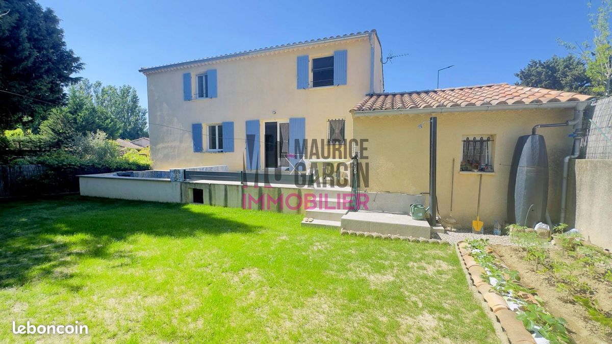 Maison 5 pièces 118 m² · à Loriol-du-Comtat · 118 m² · 319 000 €