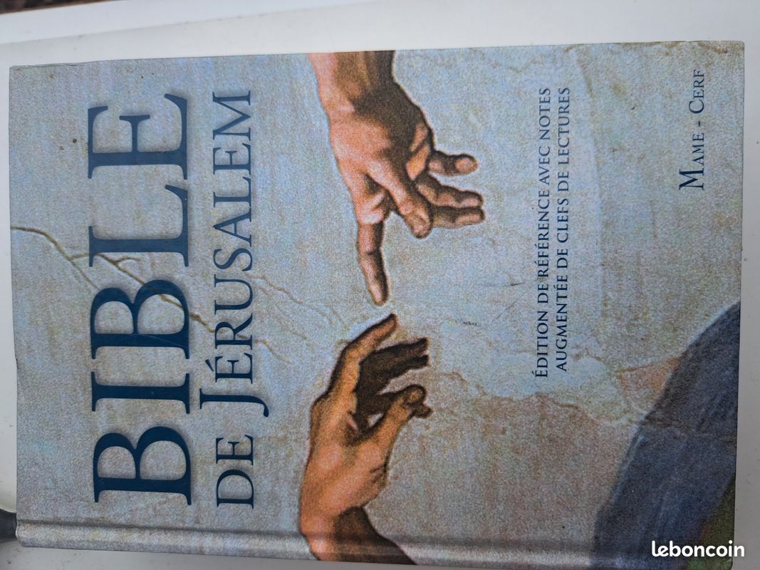 Livre la bible (image 1)