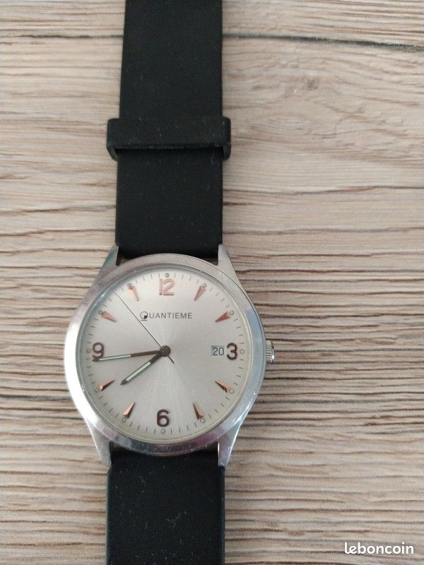 Montre X TIME Quartz Vintage Années 80 - Boîtier Doré, Cadran Blanc, Pile Neuve
