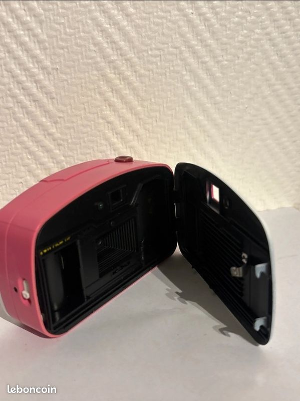 Appareil Photo Argentique Barbie Par Mattel - Couleur Argenté