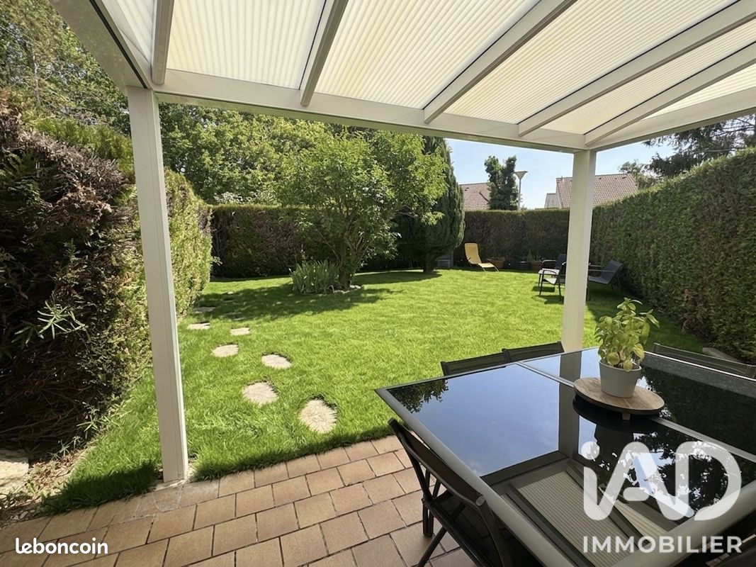 Maison 4 pièces 101 m² · à Saint-Brice-Courcelles · 101 m² · 293 000 €