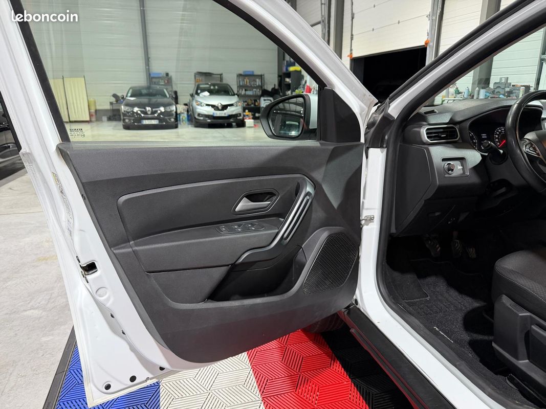 Dacia duster 1.5 blue-dci 115 ch expression de 1 ere main / radar de recul / CarPlay / clim auto / garantie 6 mois (image 8)