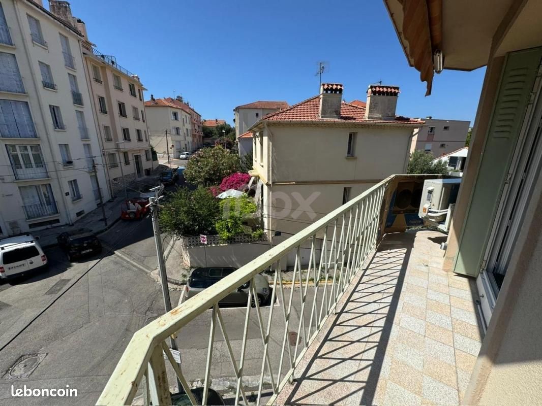 Appartement 2 pièces 29 m² · à Toulon · 29 m² · 675 €