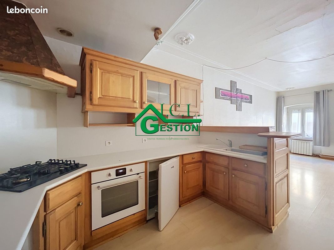 Appartement 2 pièces 68 m² · à Thann · 68 m² · 85 000 €