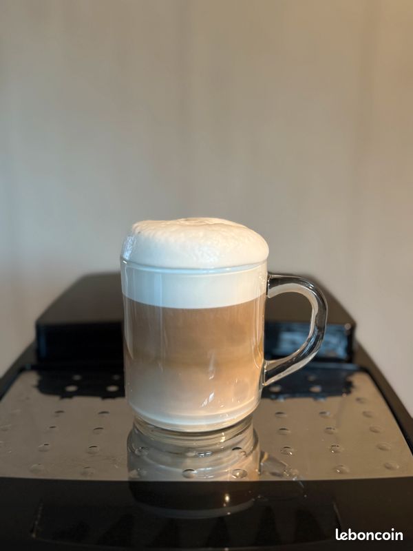 Machine à café (cafetière) Delonghi Magnifica S automatique avec broyeur à grain intégré (image 7)