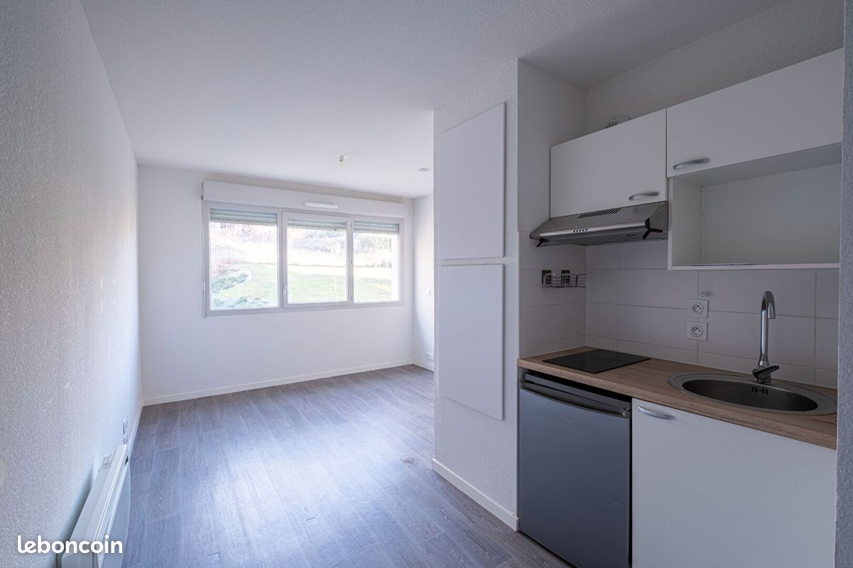 Appartement 1 pièce 20 m² · à Auzeville-Tolosane · 20 m² · 370 €/mois