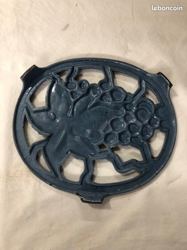 Sous-plat Vintage En Fonte émaillée - Vers 1935 - Objet Déco Cuisine Rétro