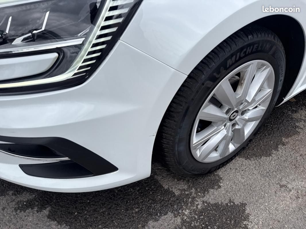 Renault Mégane SOCIETE BLUE DCI 115 AIR NAV REVERSIBLE (image 11)