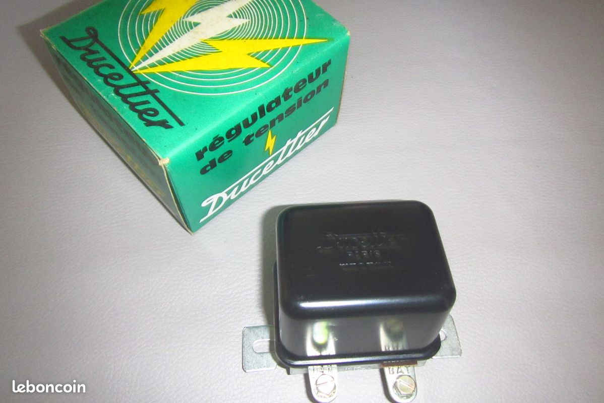 Régulateur De Tension Ducellier 8366 12V Pour Voitures Anciennes Françaises - Occasion Fonctionnel