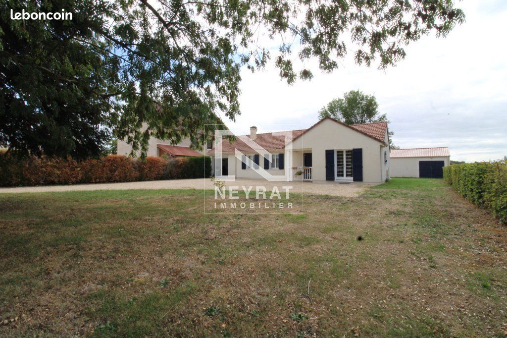 Maison 5 pièces 110 m² · à Bey · 110 m² · 223 000 €
