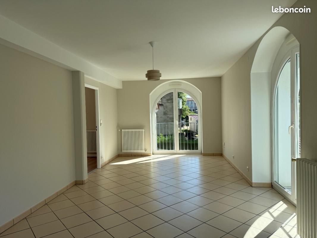 Appartement 2 pièces 47 m² · à Issoire · 47 m² · 670 €/mois
