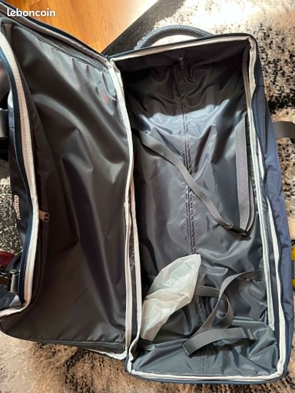 Valise à roulettes tissu (image 3)