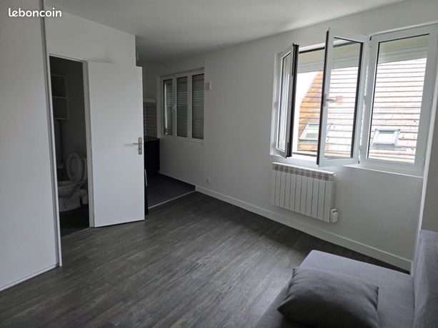 Studio meublé