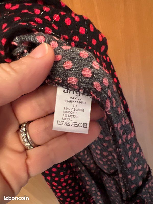 Robe an’ge T0 (image 3)