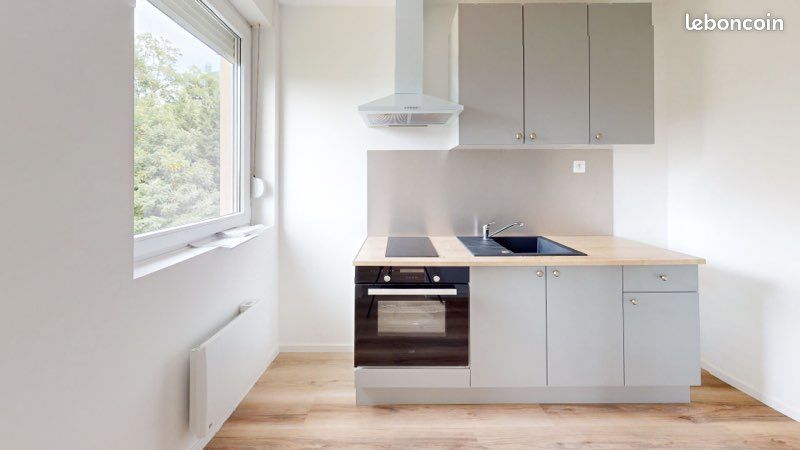 Immeuble 20 pièces 880 m² · à Paris · 880 m² · 1 095 000 €