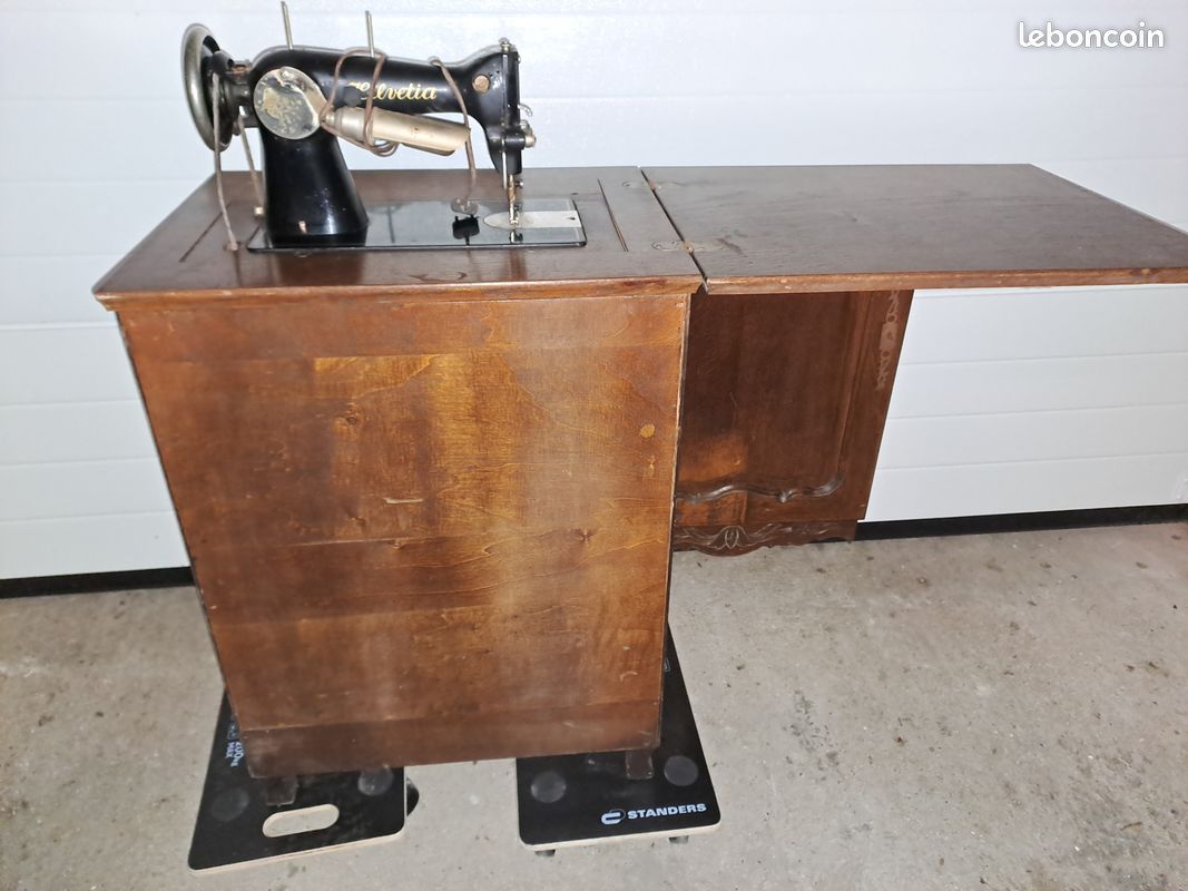 Ancienne machine à coudre Helvetia (image 5)