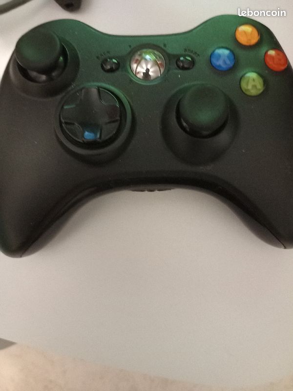 Xbox+xbox camera + call of duty+mannettes (image 3)