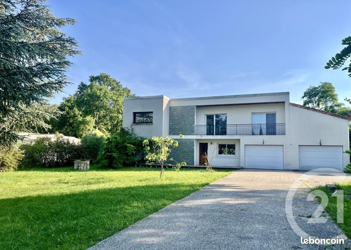 Maison 7 pièces 170 m² · à Montussan · 170 m² · 399 000 €