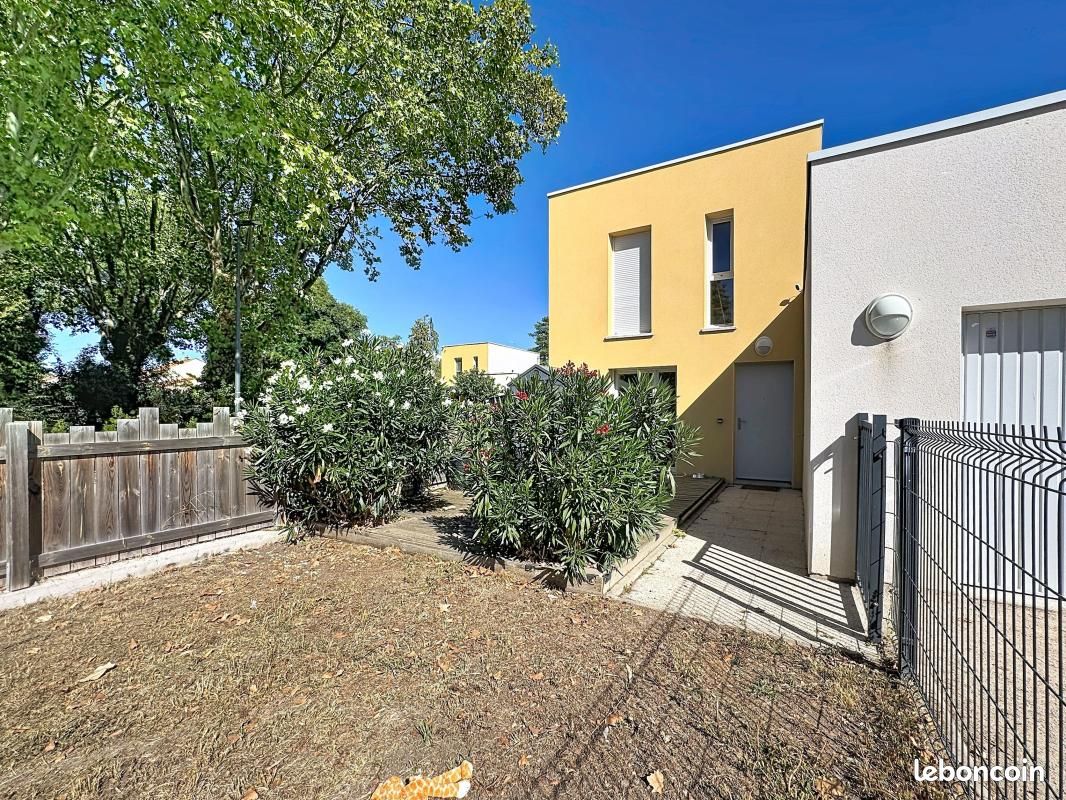 Maison 5 pièces 82 m² · à Riom · 82 m² · 260 000 €