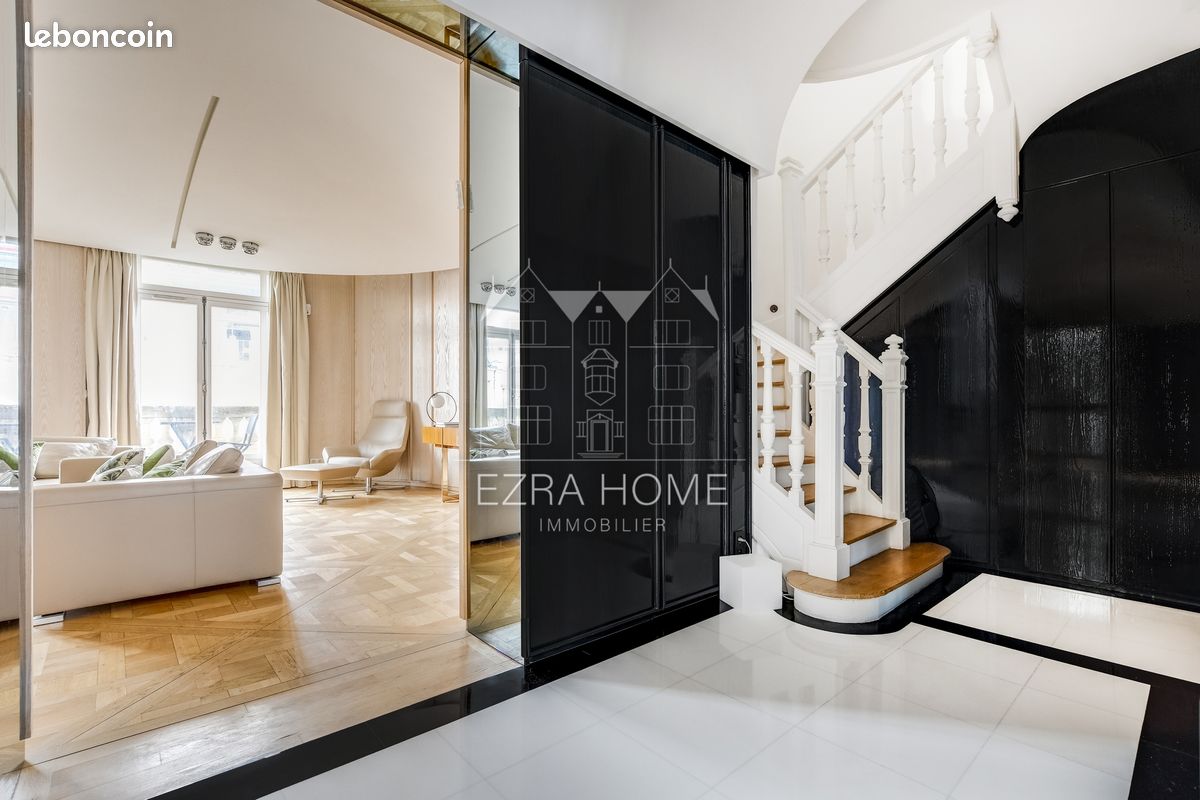 Appartement 7 pièces 227 m² · à Paris · 227 m² · 3 200 000 €