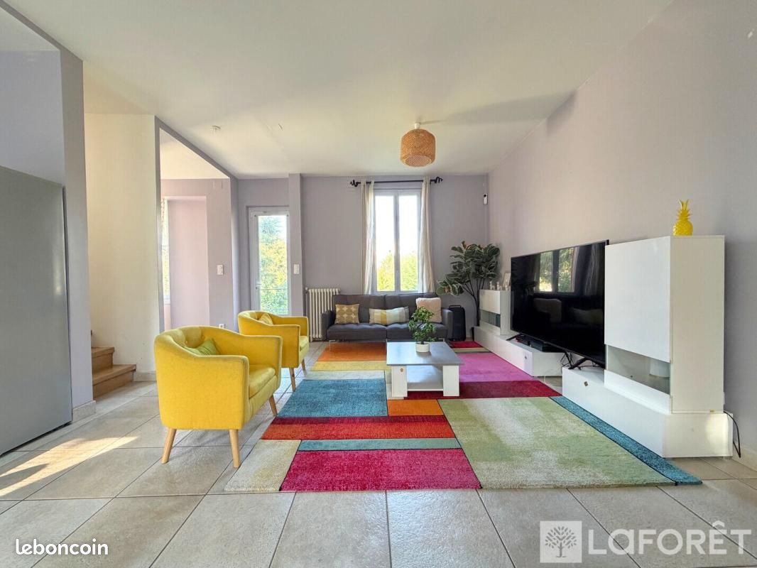 Maison 5 pièces 141 m² · à Oullins-Pierre-Bénite · 141 m² · 475 000 €
