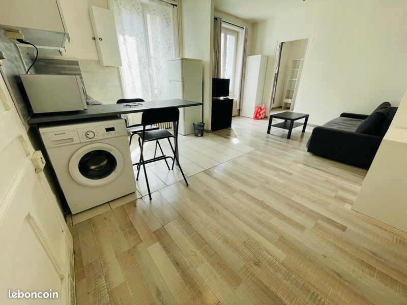 Appartement 2 pièces 50 m² · à Saint-Étienne · 50 m² · 430 €
