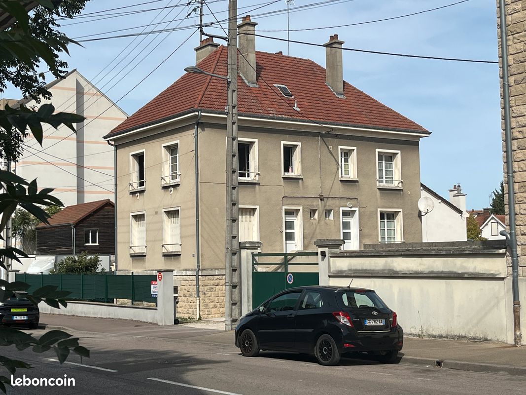 Immeuble 7 pièces 185 m² · à Troyes · 185 m² · 208 000 €