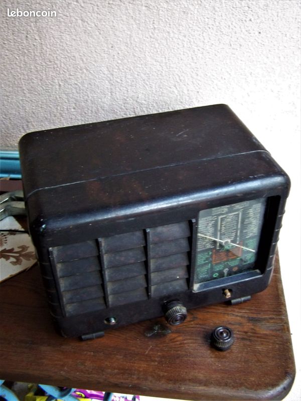 Ancien Poste TSF Bakélite S E M VINTAGE à restaurer (image 1)