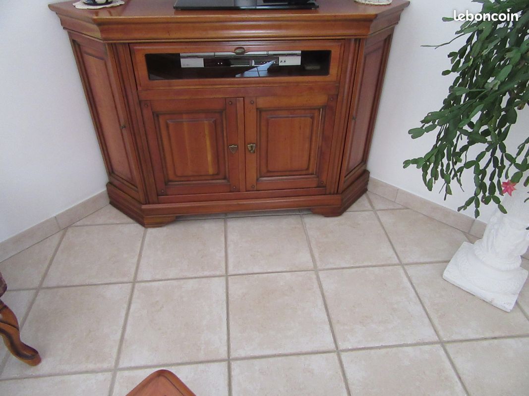 Meuble d angle (image 1)