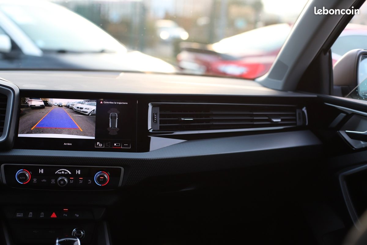 AUDI A1 ALLSTREET 30 tfsi 110 ch s tronic 7 design luxe (image 34)