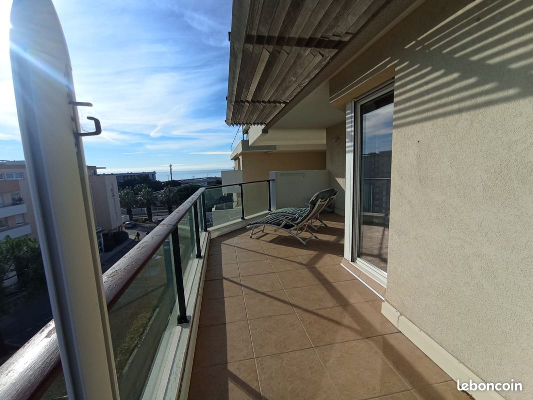 Appartement 2 pièces 75 m² · à Sète · 75 m² · 1 100 €/mois