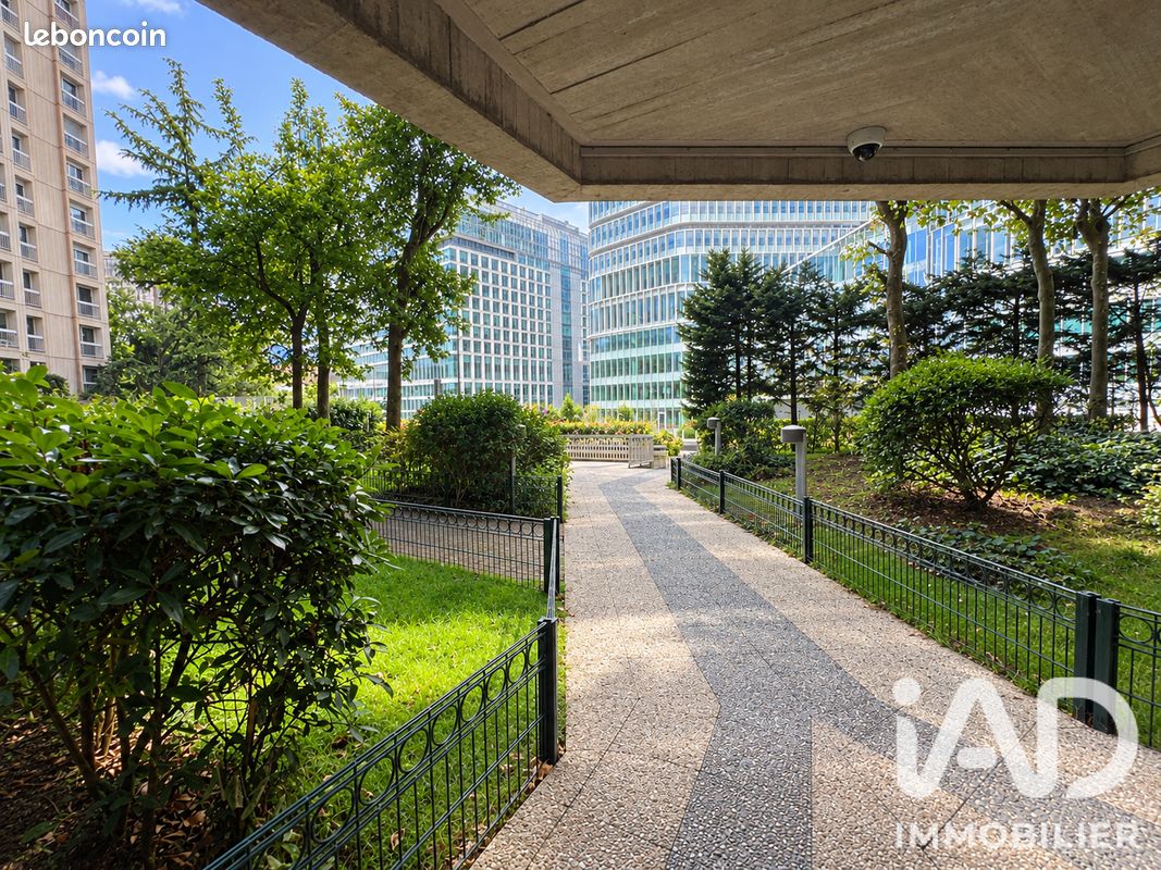 Appartement 5 pièces 104 m² · à Puteaux · 104 m² · 618 000 €